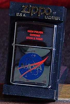 http://www.slomos-lighter.de/images/new/zippo-salesman-sample-zippo-nasa.jpg